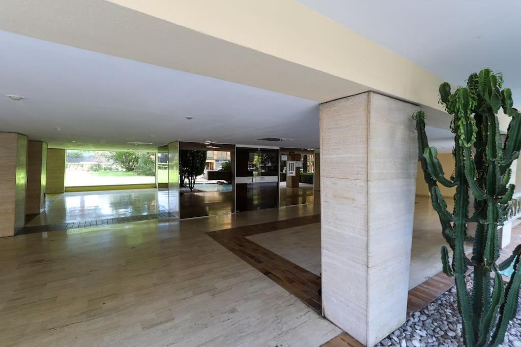 Cosy Appartement, Centre-Ville Cannes, Terrasse, Clim Экстерьер фото